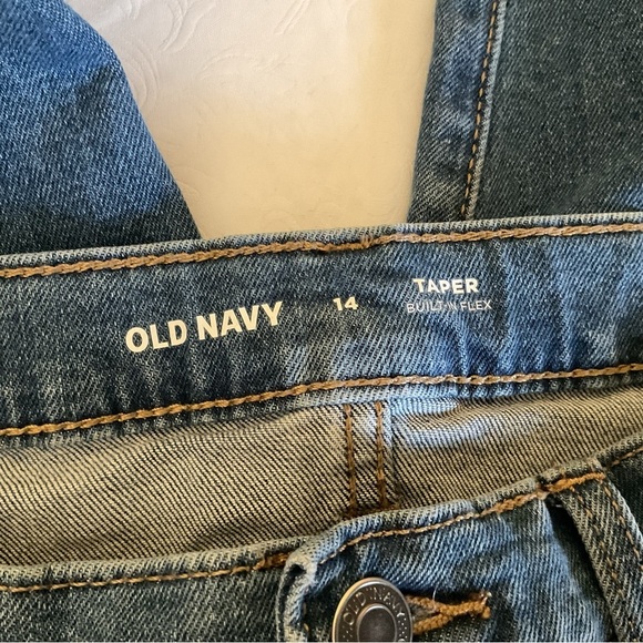 Old Navy Taper Built In Flex Boys Denim Distressed Jeans.  Size 14 - Picture 4 of 5